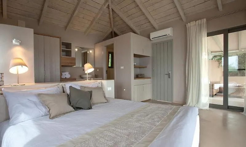 Hotel Ionian Sun Lourdata